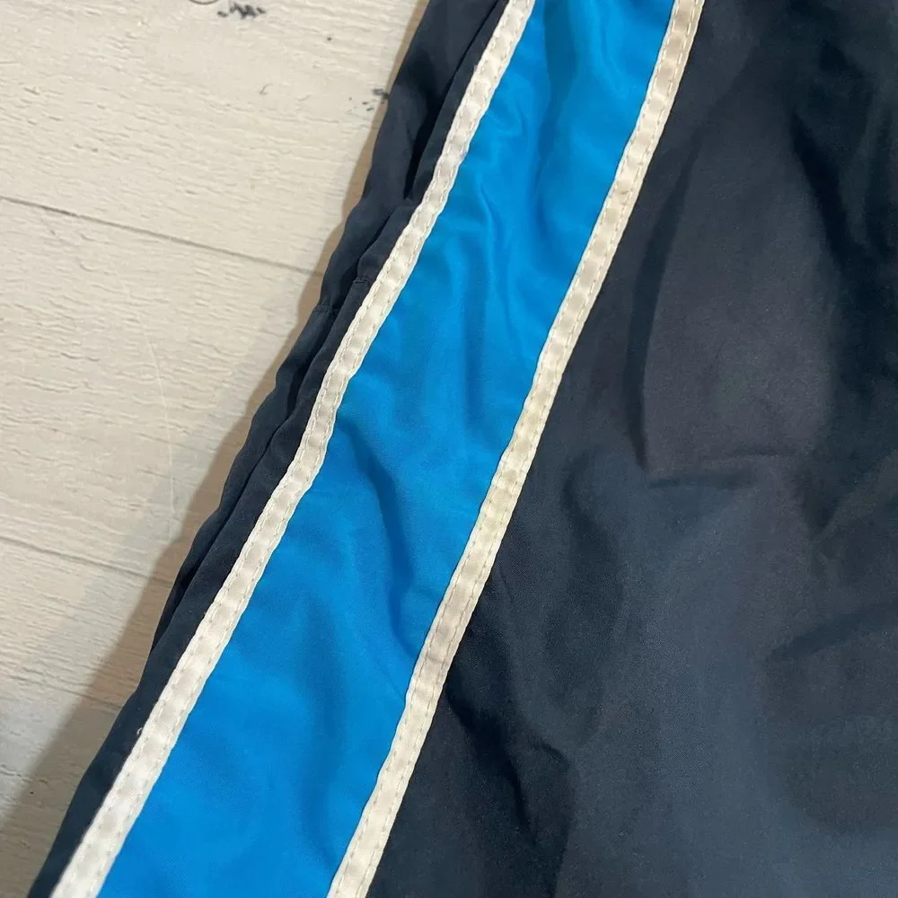 Nike kids blue